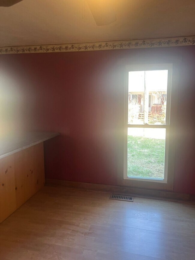 4 bedroom house, 2 baths and detaches gara... 2332 Gratiot Rd SE