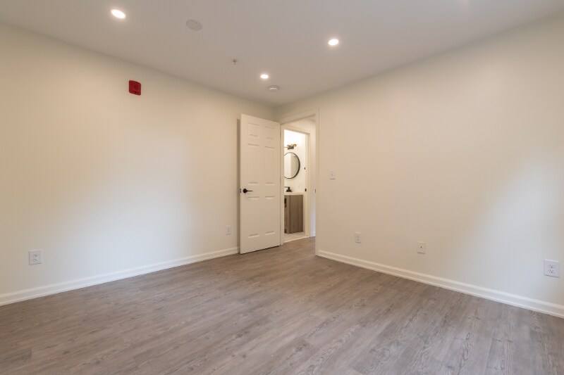 Building Photo - 32 Cargill St