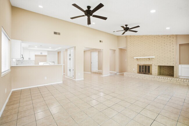 Building Photo - 10506 Stockman Ln