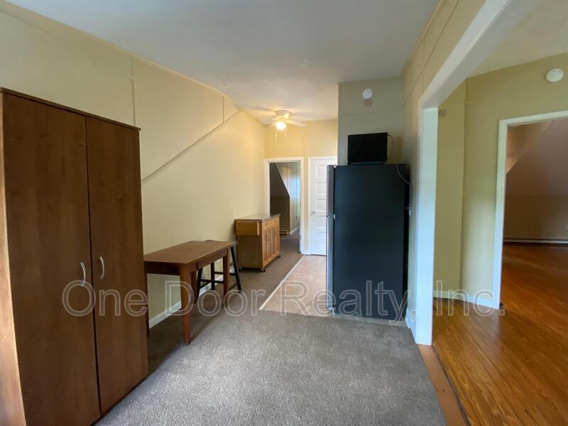 Building Photo - 1107 B Richmond Rd