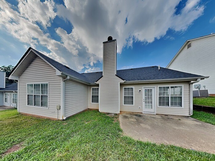Building Photo - 1470 Isleworth Cir