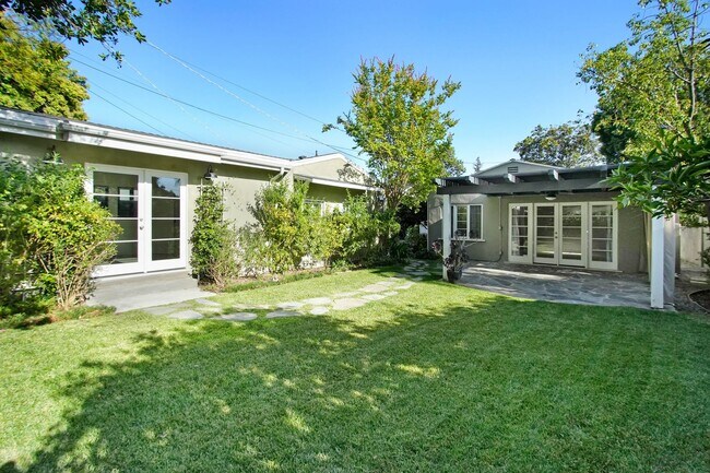Building Photo - Luxurious Remodeled Home with ADU in Valley Village