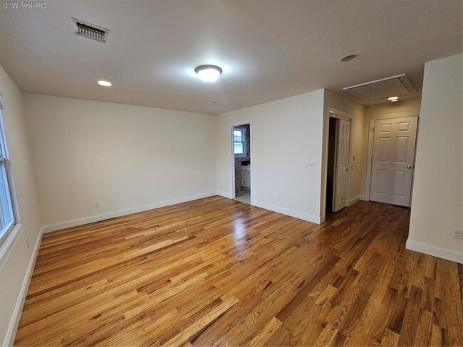 Building Photo - 11A 16th St