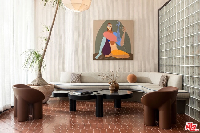 Building Photo - 7617 Santa Monica Blvd