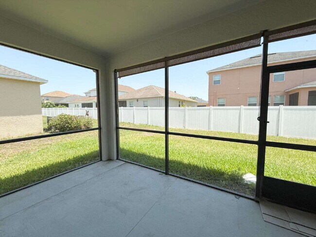 Building Photo - 2380 Bartolo Dr