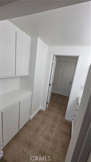 Building Photo - 210 S Paulsen Ave