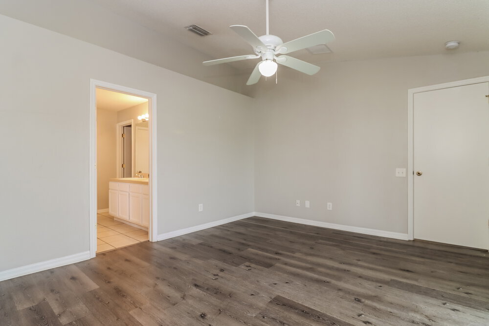 Building Photo - 12525 Midpointe Dr
