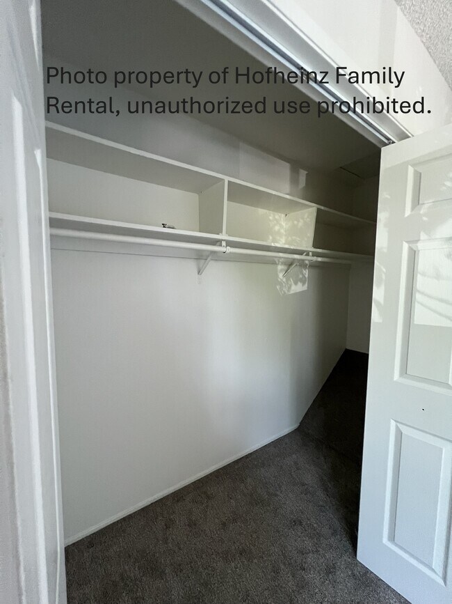 Building Photo - 6632 Markley Way