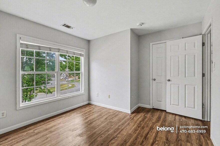 Building Photo - 3540 Red Willow Ct