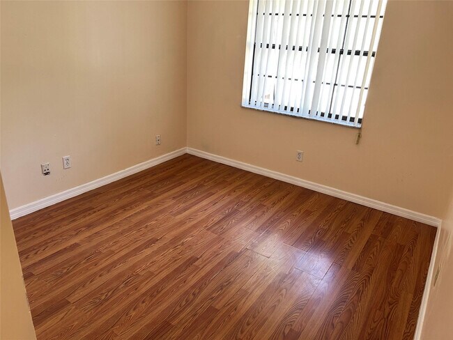 Building Photo - 3571 NW 94th Ave