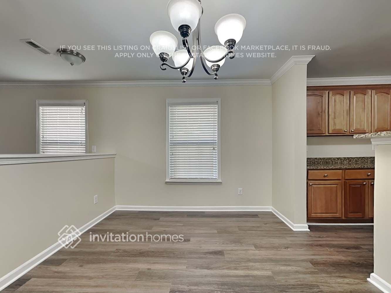 Building Photo - 2504 Blue Moss Dr