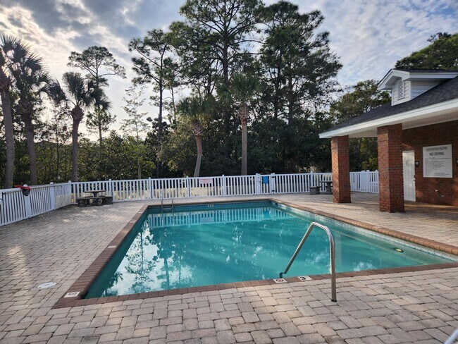 Building Photo - 7194 Blue Jack Dr