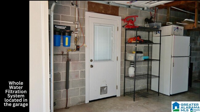 Building Photo - 1248 MacQueen Dr