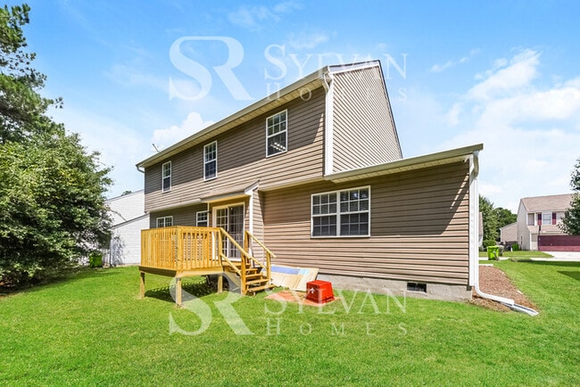 Building Photo - Life Just Got Better!