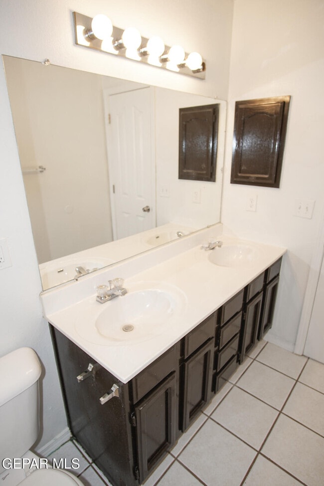 Building Photo - 5449 Colin Powell Ave