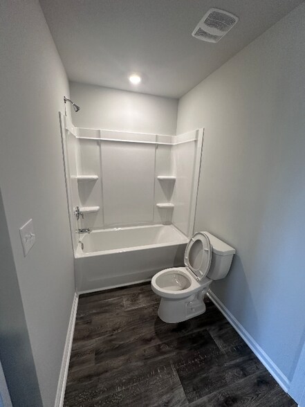 Building Photo - 241 Brackish Dr