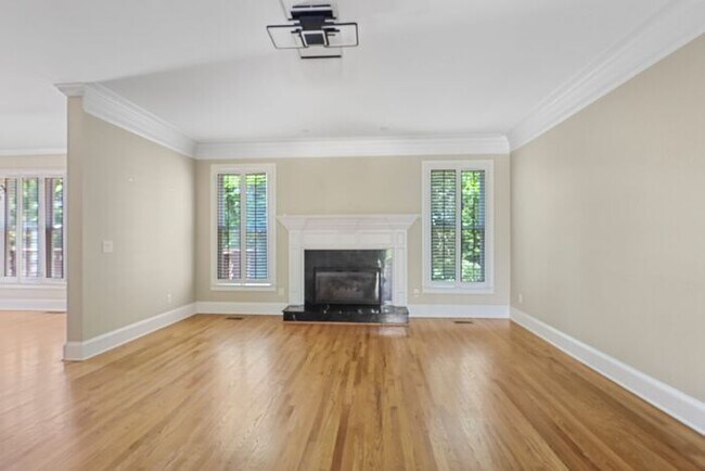 Building Photo - 2381 Oak Grove Meadows