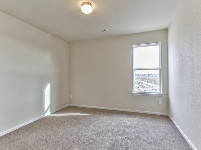 Building Photo - 4615 Russet Leaf Trace