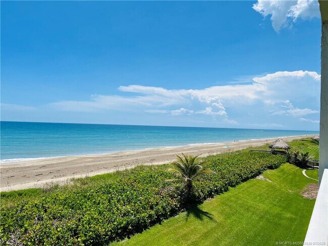 Building Photo - 10102 S Ocean Dr