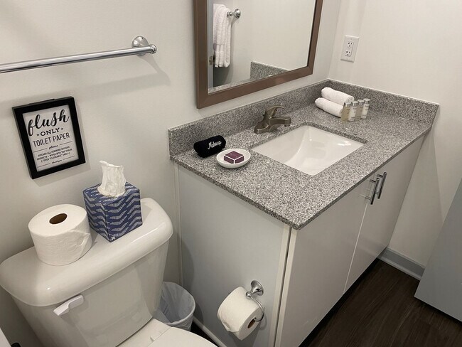 Building Photo - 5102 Aldersgate Dr