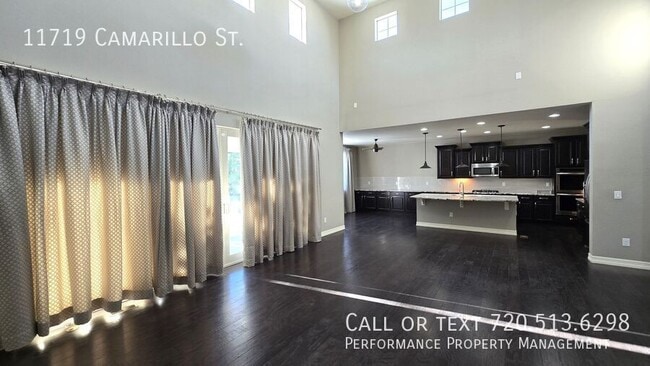 Building Photo - 11719 Camarillo St