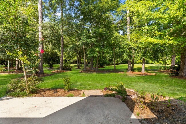 Building Photo - 371 Marshview Dr