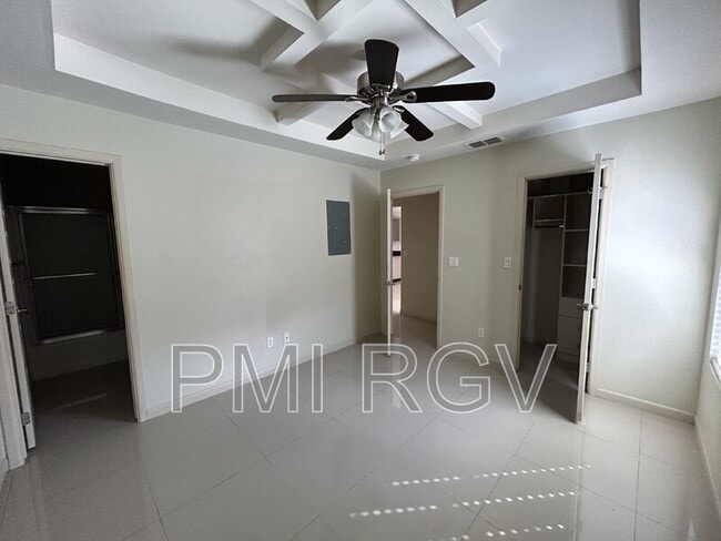 Building Photo - 1207 Upas Dr