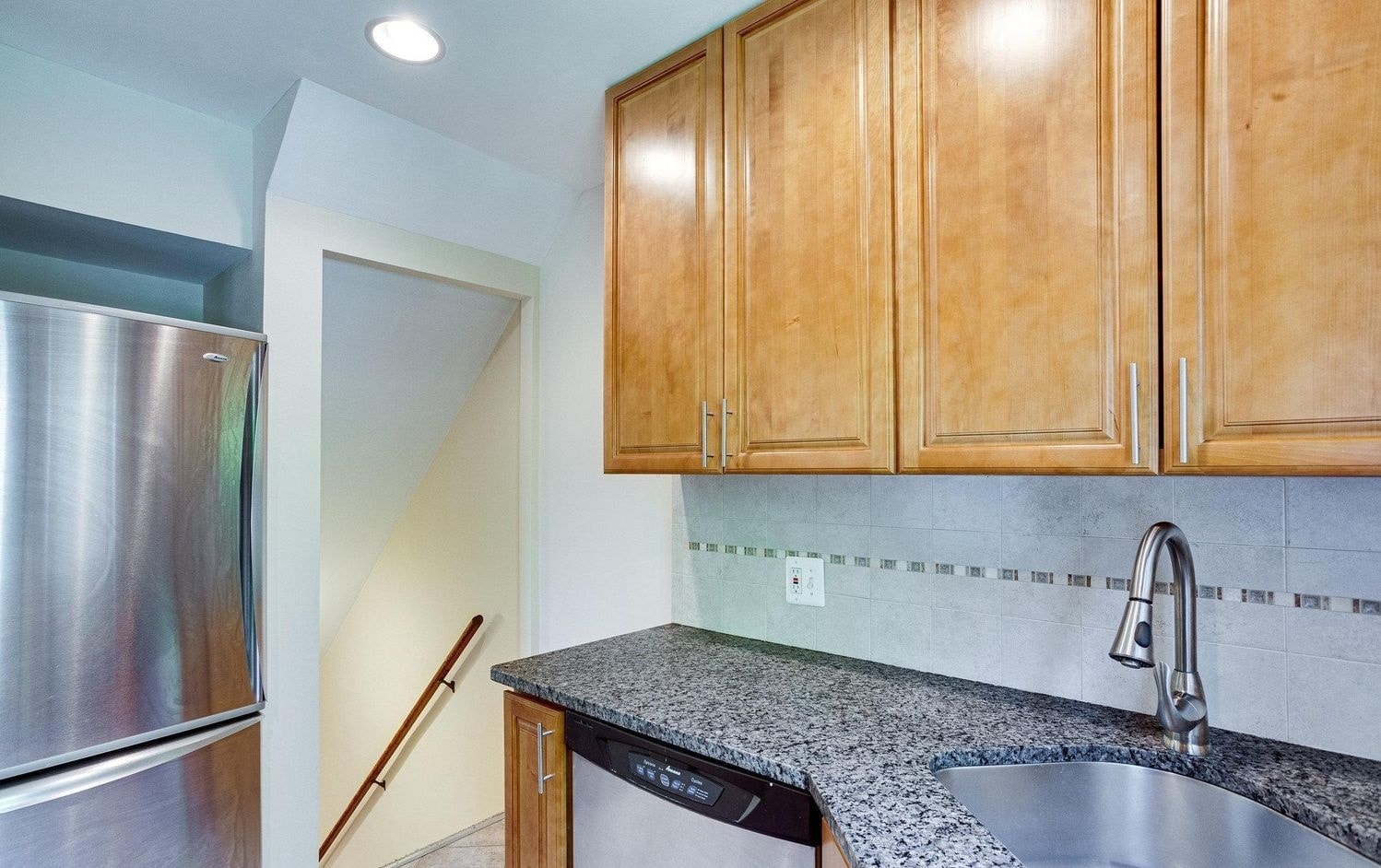 Sink Dishwasher Refrigerator - 4605 Akron St