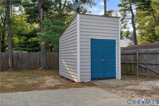 Building Photo - 2222 Early Settlers Rd