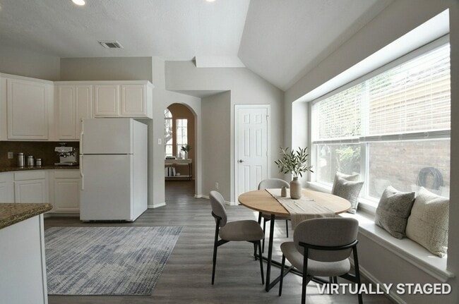 Building Photo - 20939 Jessica Rose Ln