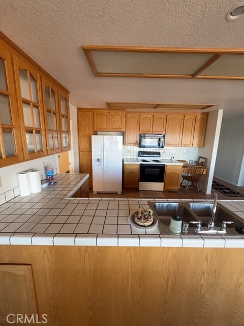 Building Photo - 4816 Marina Dr