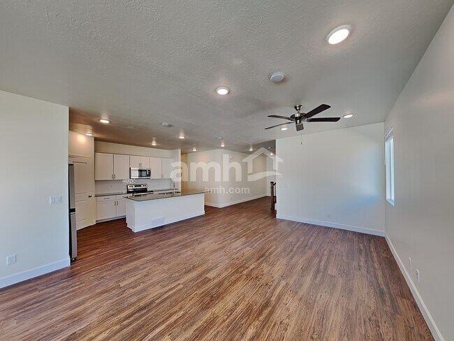 Building Photo - 2616 W 3290 S