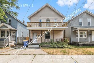 Building Photo - 820 First St NW-1