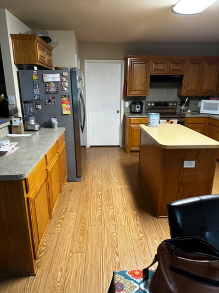 Building Photo - 2121 Turtle Cove Dr