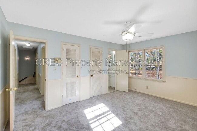 Building Photo - 321 Shaftesbury Ln