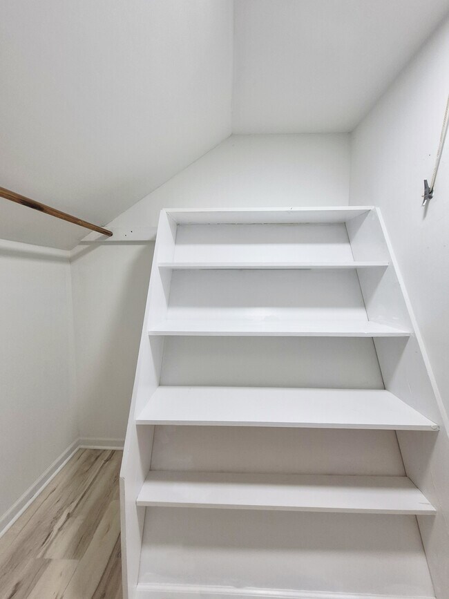 Building Photo - 2402 Fon Du Lac Rd