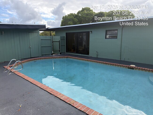 Building Photo - 207 Boynton Property