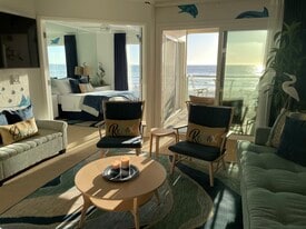 Building Photo - 3755 Ocean Front Walk