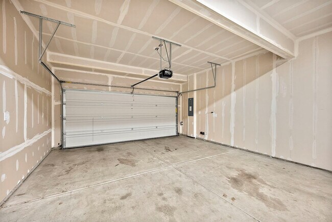 Building Photo - 10715 186th St Ct E