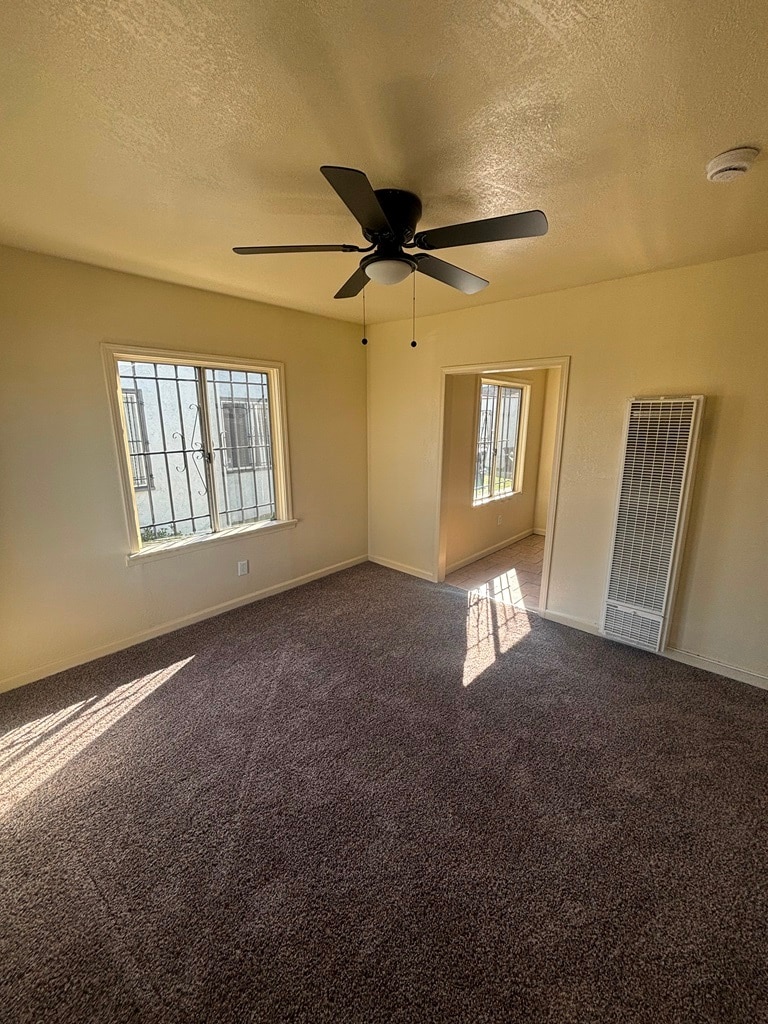 Building Photo - 1024 1/2 W 65th St