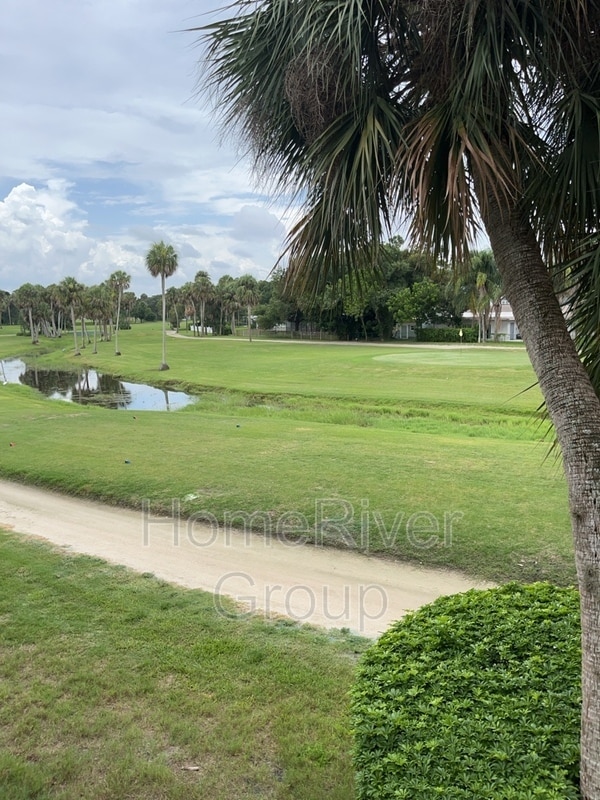 Building Photo - 1731 Golf Club Dr