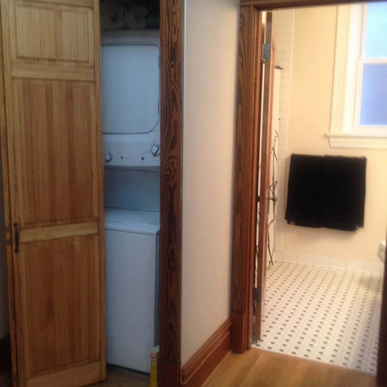 Laundry Closet(and shared Bath) - 6042 Pershing Ave