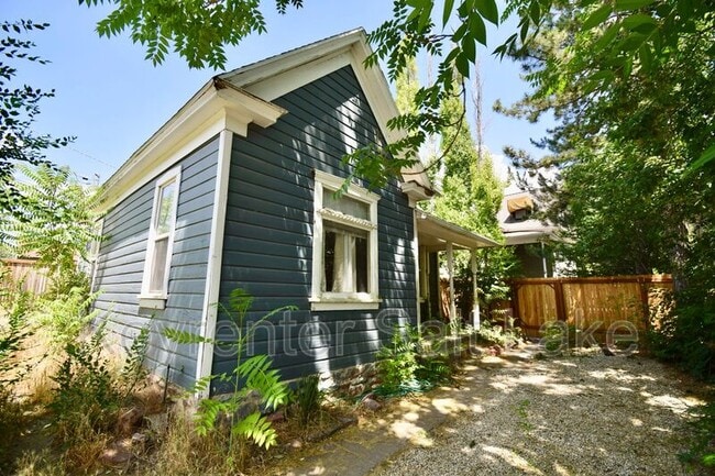 Building Photo - 544 E Elizabeth St