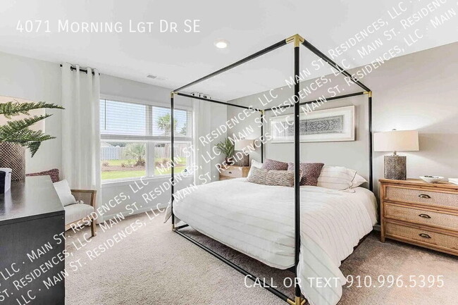 Building Photo - 4071 Morning Lgt Dr SE