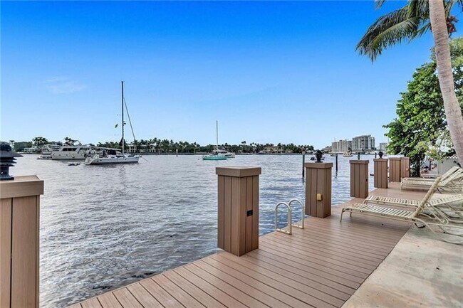 Building Photo - 101 N Birch Rd