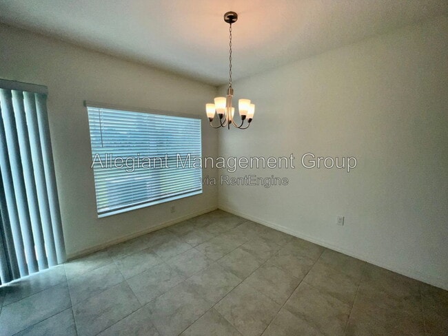 Building Photo - 3805 Hampton Chase Ln