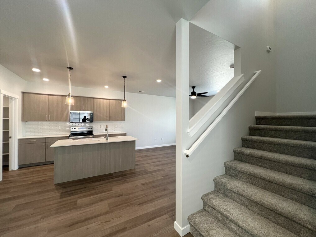 Building Photo - 3089 E Mossy Creek Dr