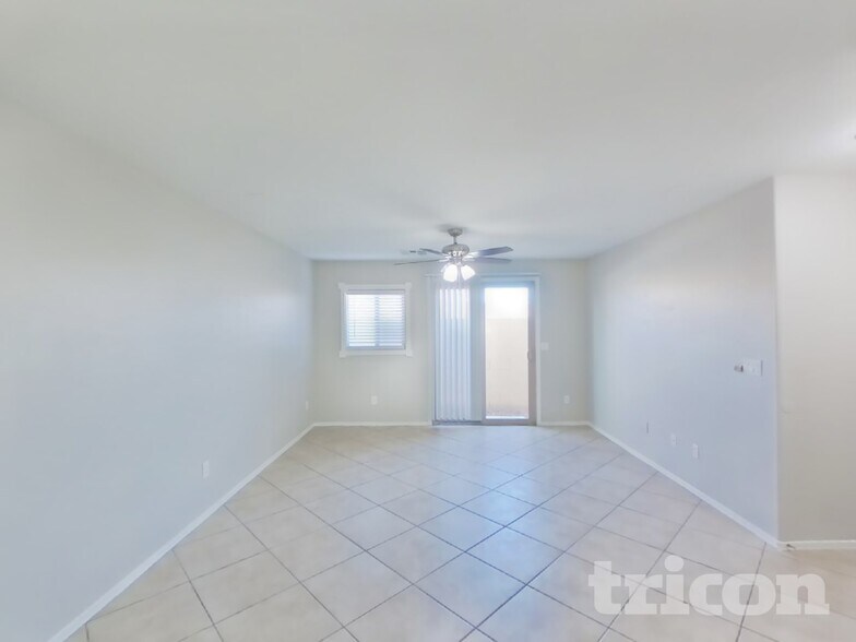 Building Photo - 5292 Tipper Ave