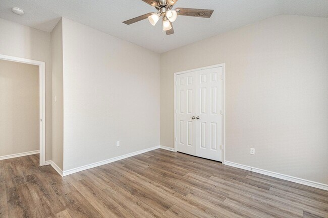 Building Photo - 1817 Eastfork Ln