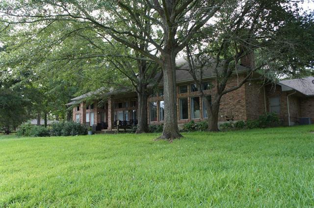 Building Photo - 355 Beachside Dr